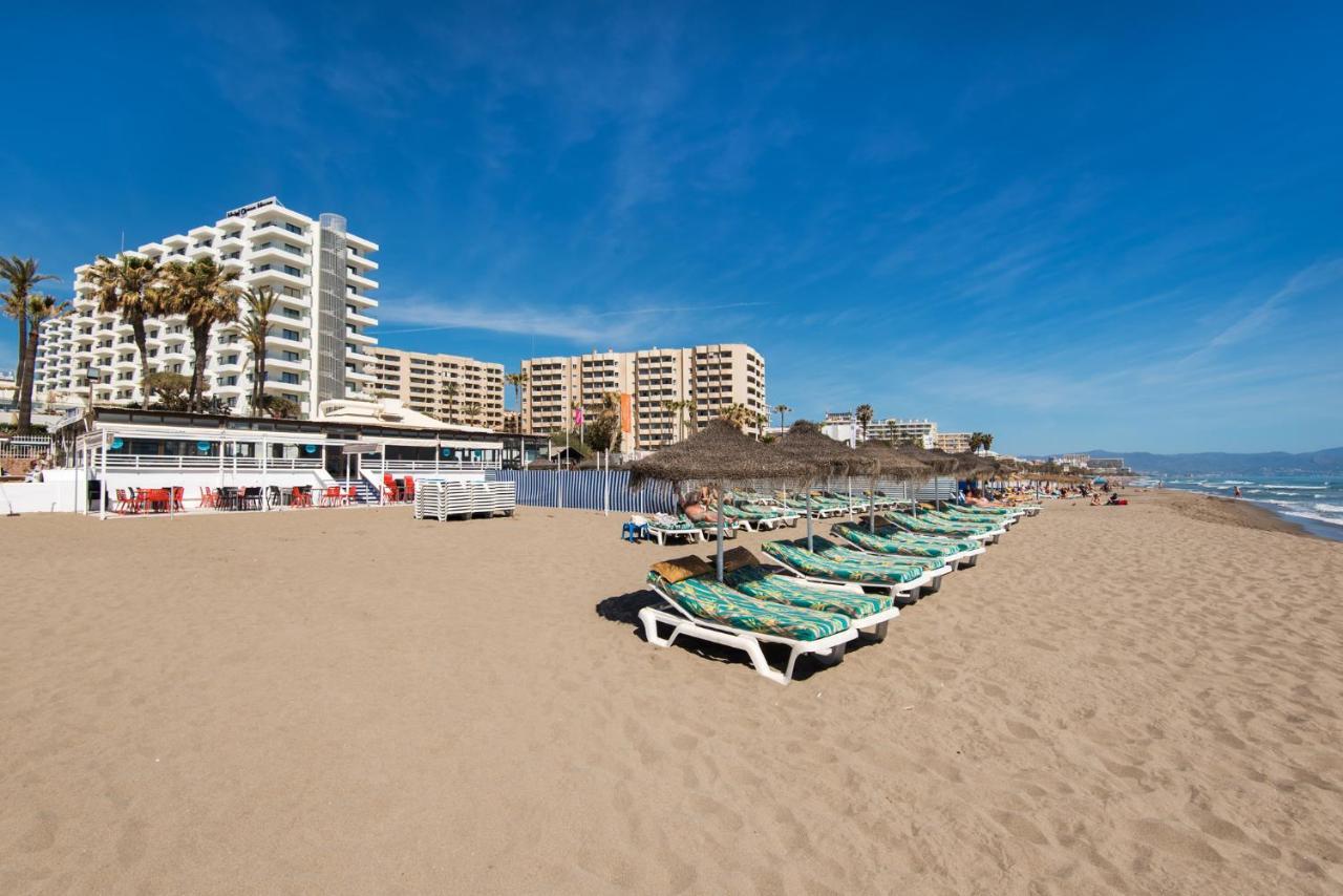 Aloha Puerto Private Apartment 1St Line Carihuela Beach توريمولينوس المظهر الخارجي الصورة